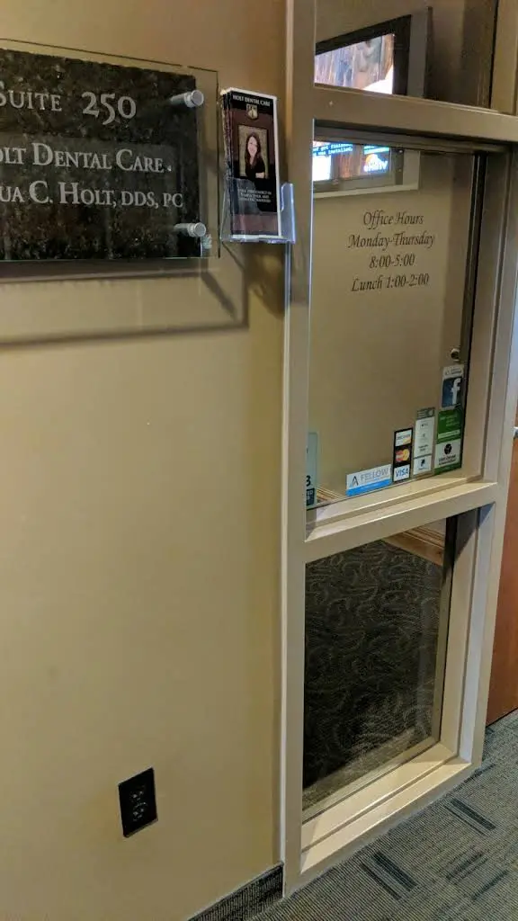 Holt Dental Care