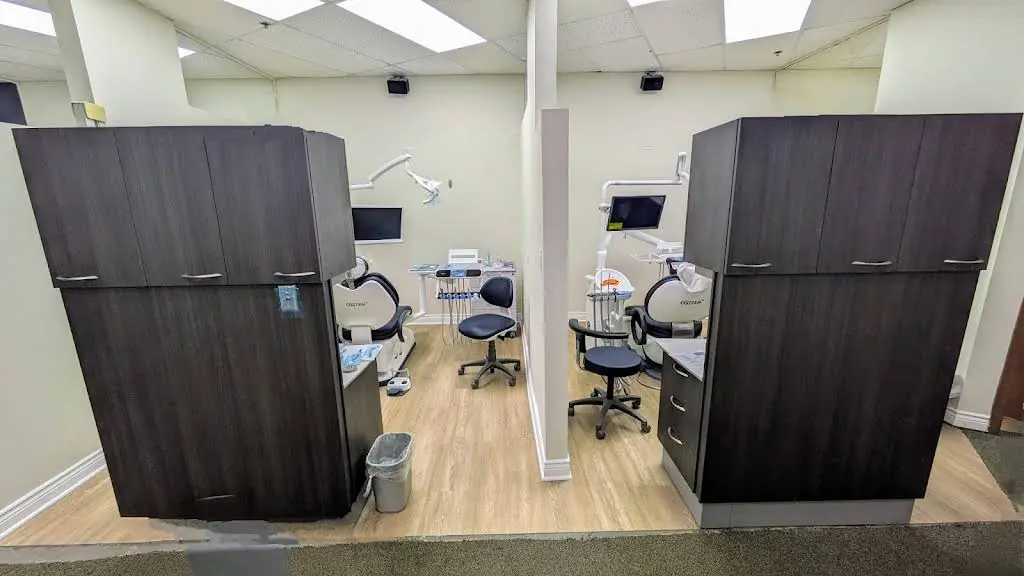 Addison Dental Studio