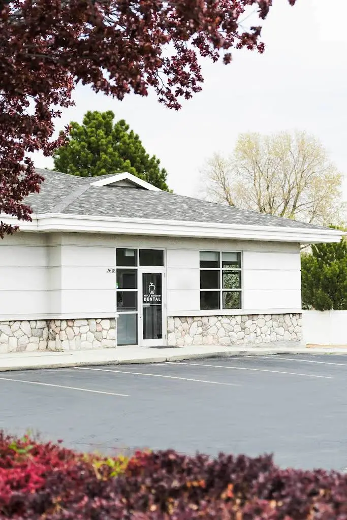 Apple Blossom Dental