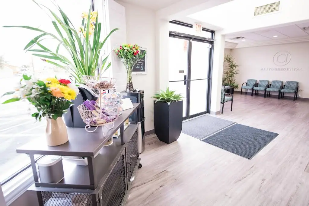 Alatorre Dental