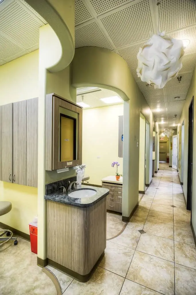 Fernandez Family Dental