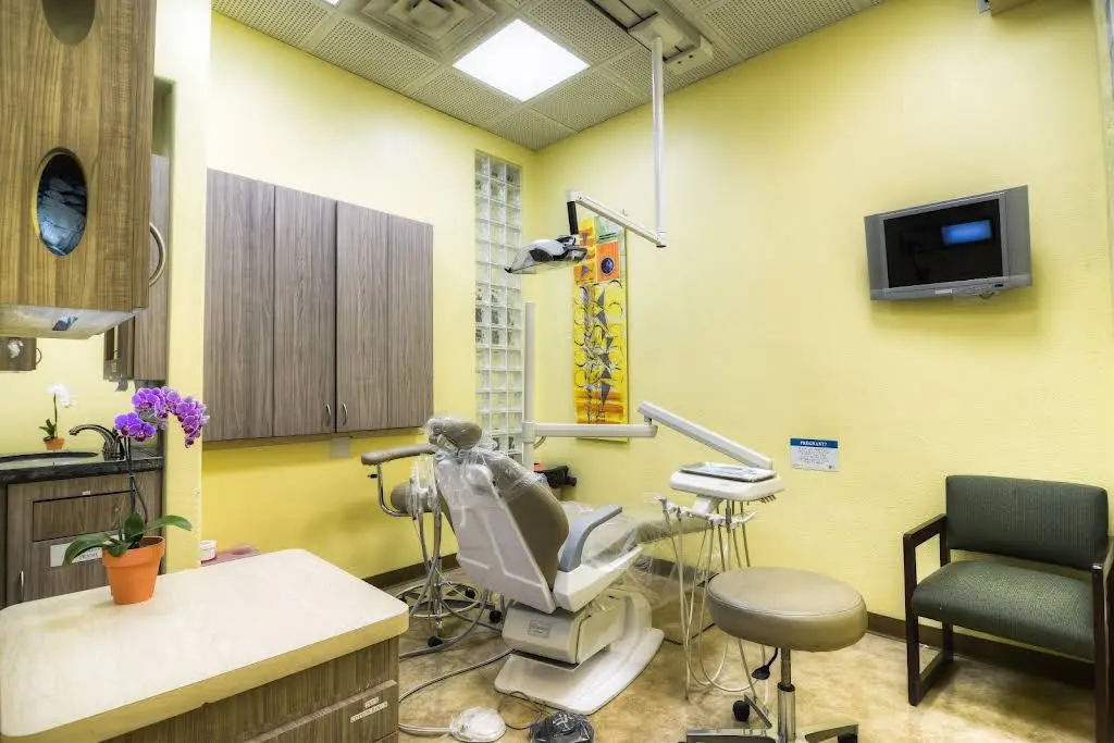 Fernandez Family Dental