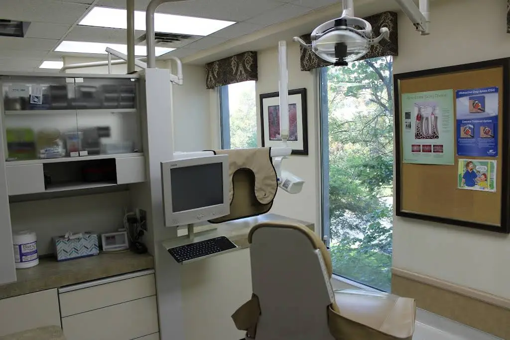 Warr Dental