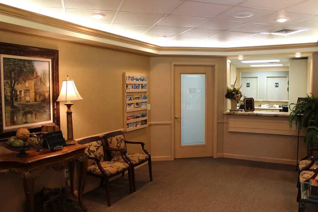 Warr Dental