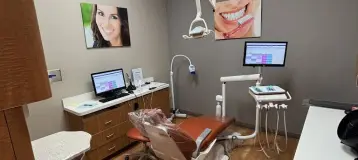 Desert Springs Dental Care