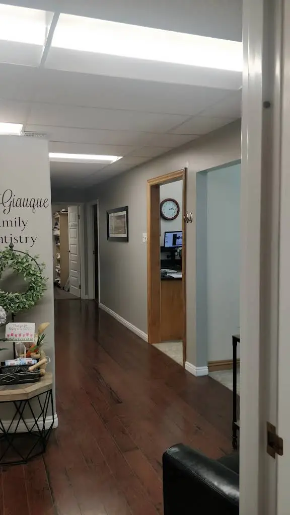 Giauque Family Dental