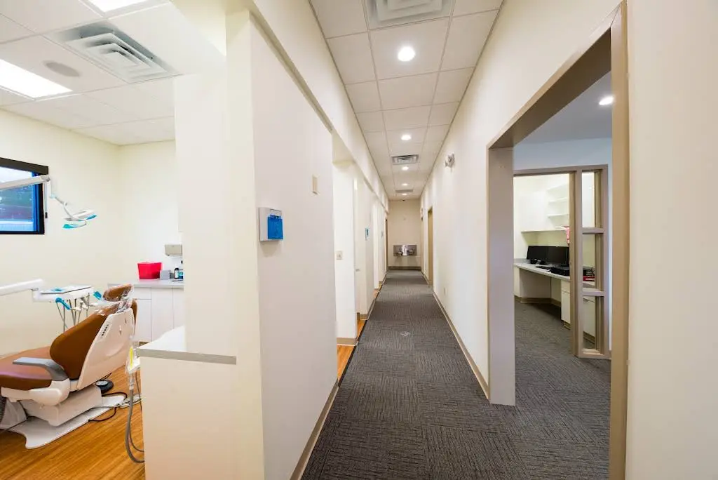 Easy Dental Care Center