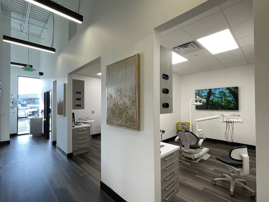 Absolute Dental Implant Center