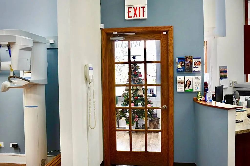 WisdomCare Dental