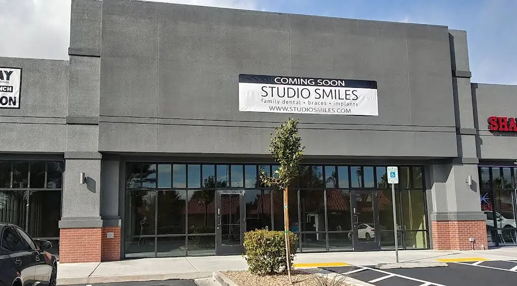 Studio Smiles