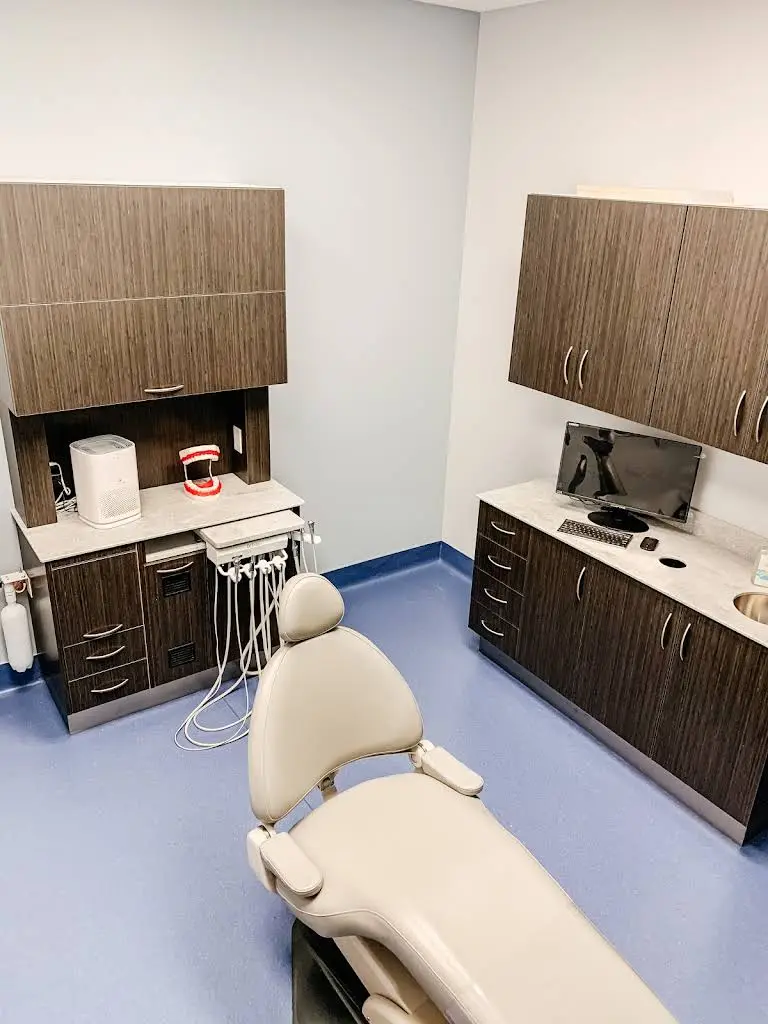 The Emergency Dentists
