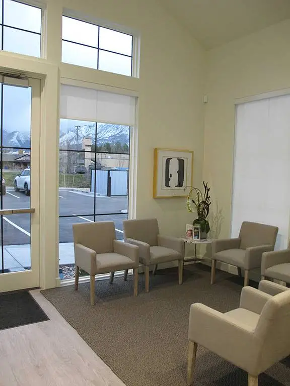 Holladay Dental Excellence