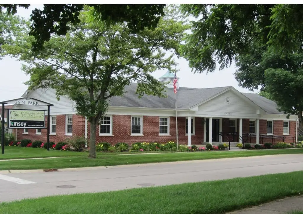 Smile Glen Ellyn