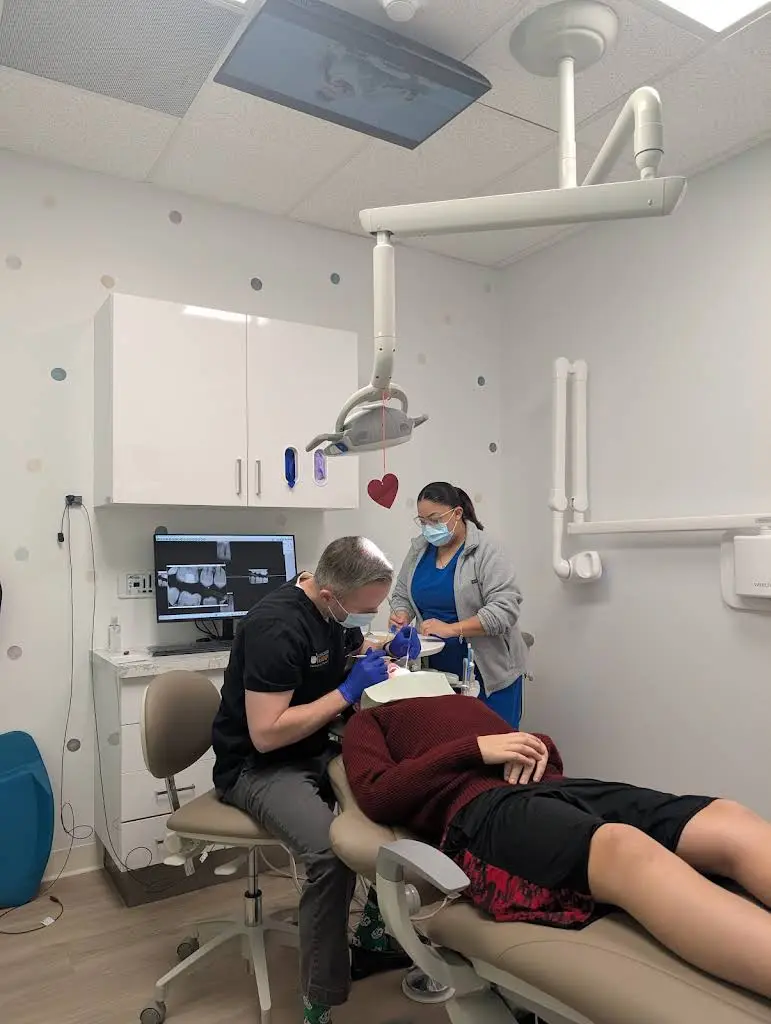 Glen Ellyn KiDDS Pediatric Dentistry and Orthodontics
