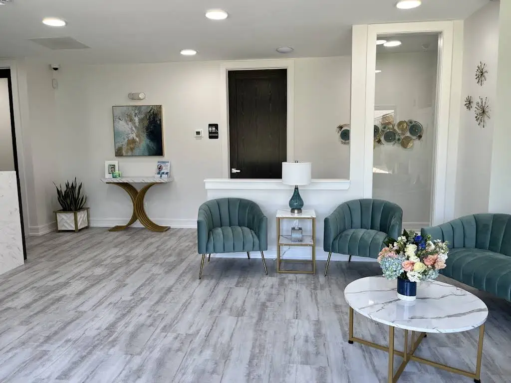 Stratus Dental Studio