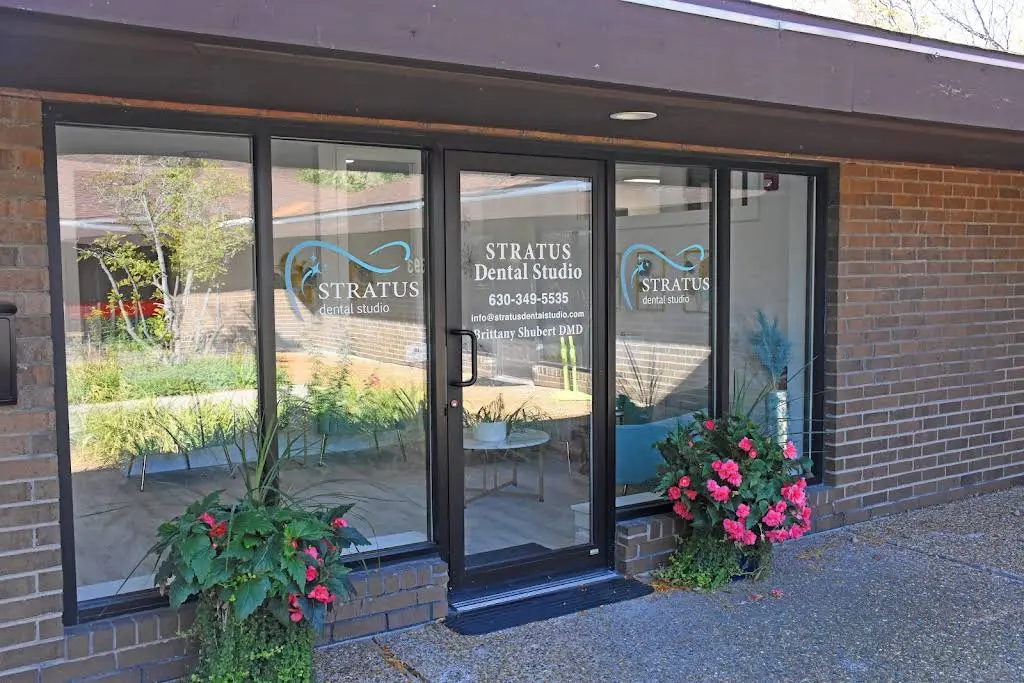 Stratus Dental Studio