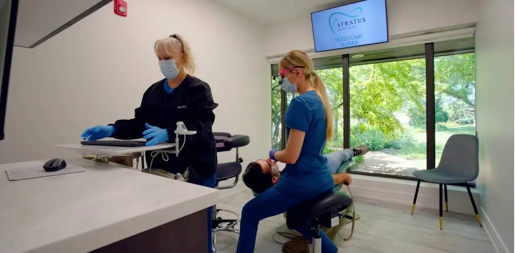 Stratus Dental Studio