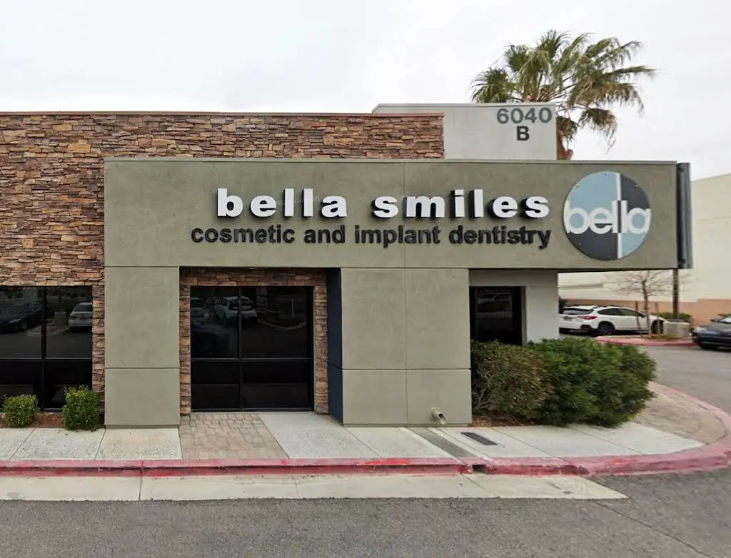 Bella Smiles