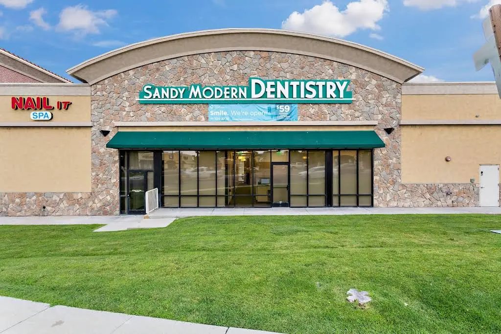 Sandy Modern Dentistry