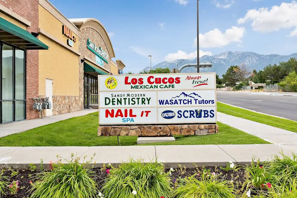 Sandy Modern Dentistry