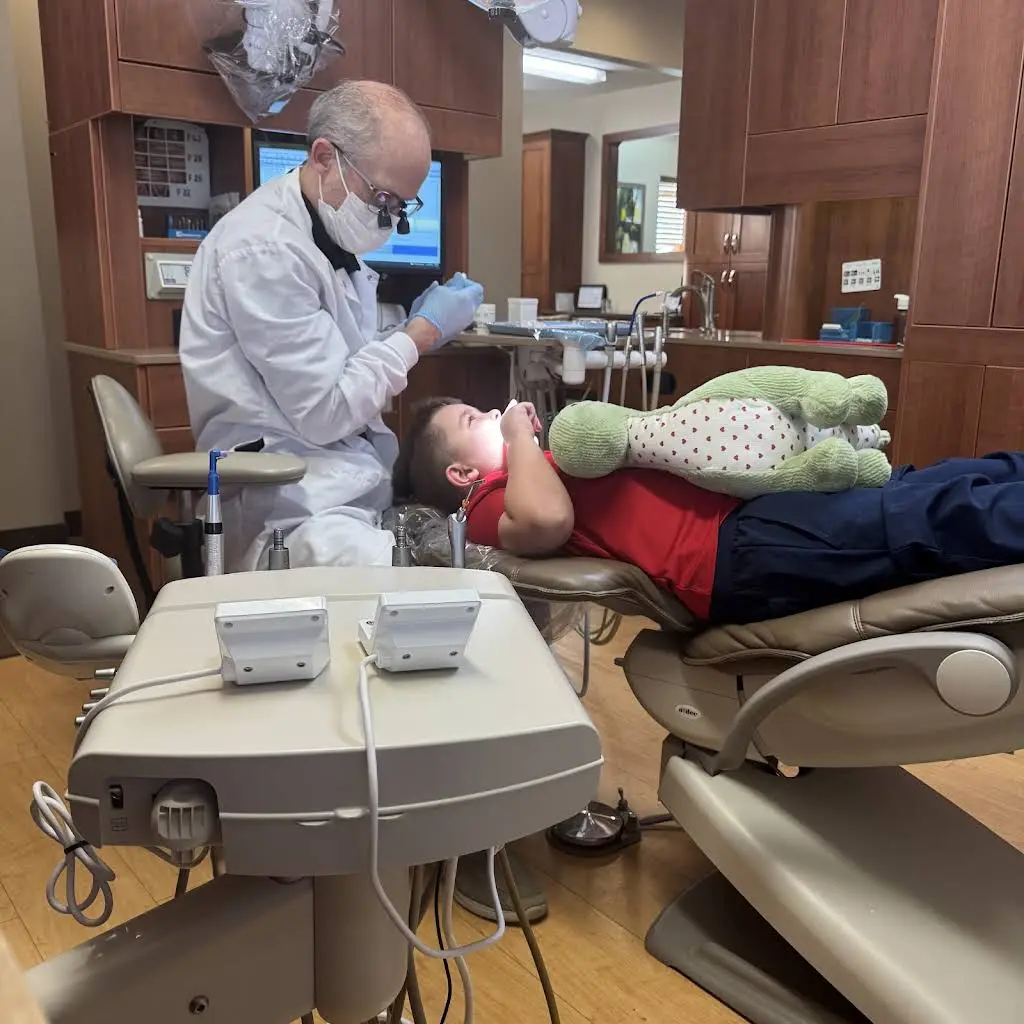 Holladay Dental Care