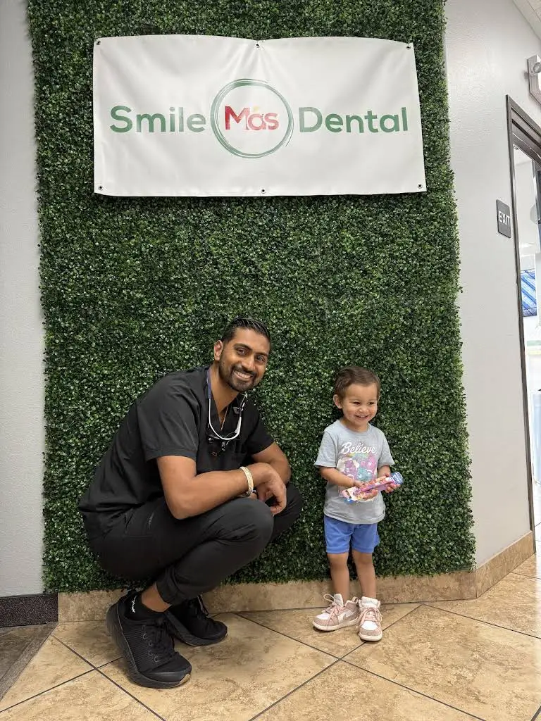 Smile Más Dental