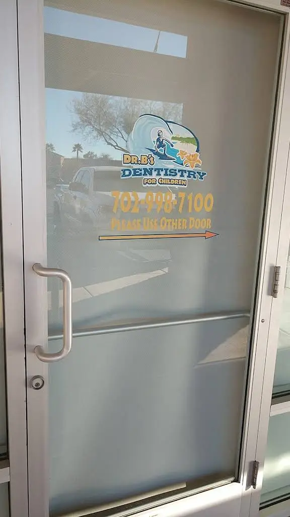 Surfing Smiles Pediatric Dentistry