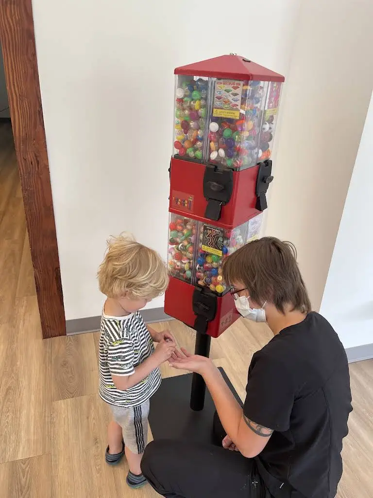 East Bench Pediatric Dentistry