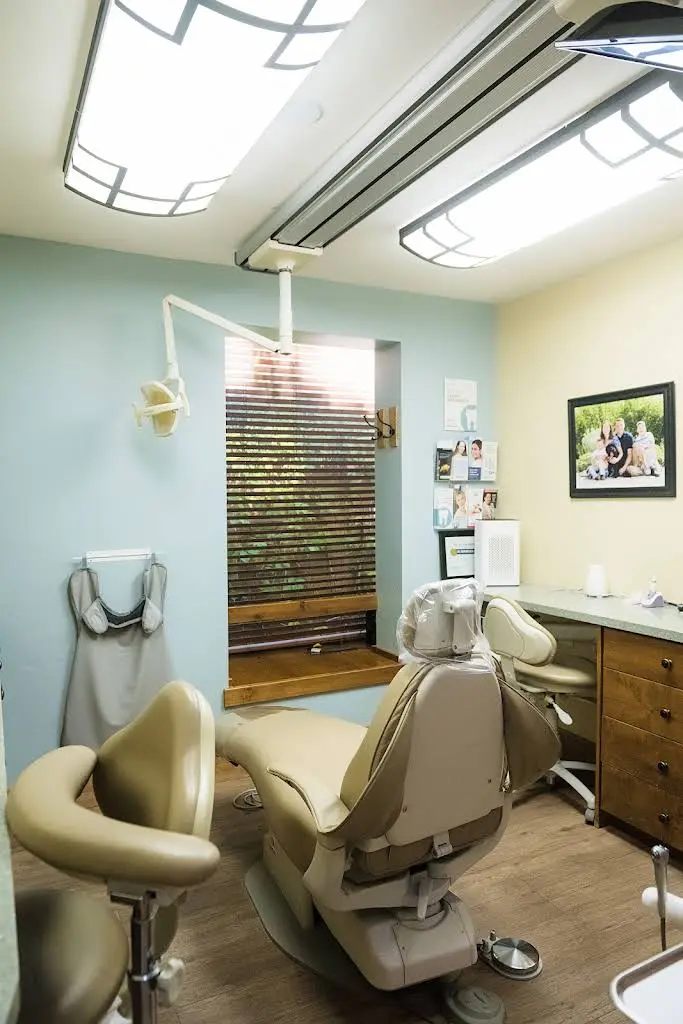 Grandview Dental - Adam McLachlan DDS