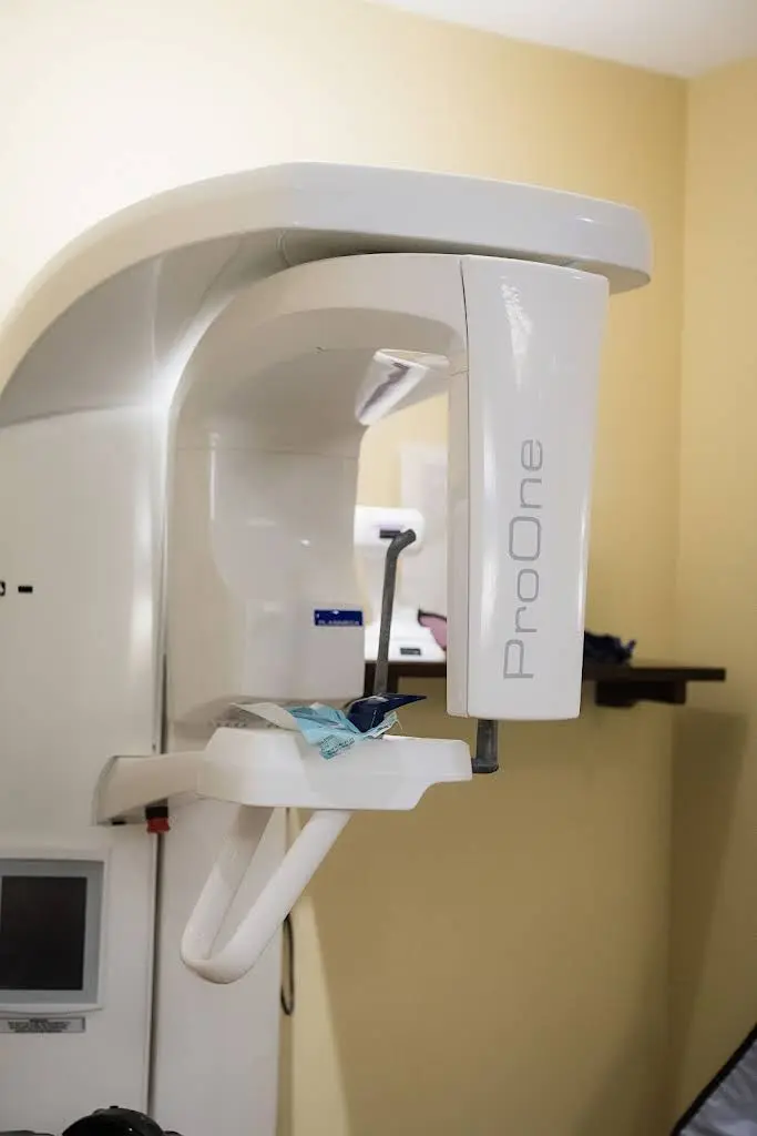 Grandview Dental - Adam McLachlan DDS