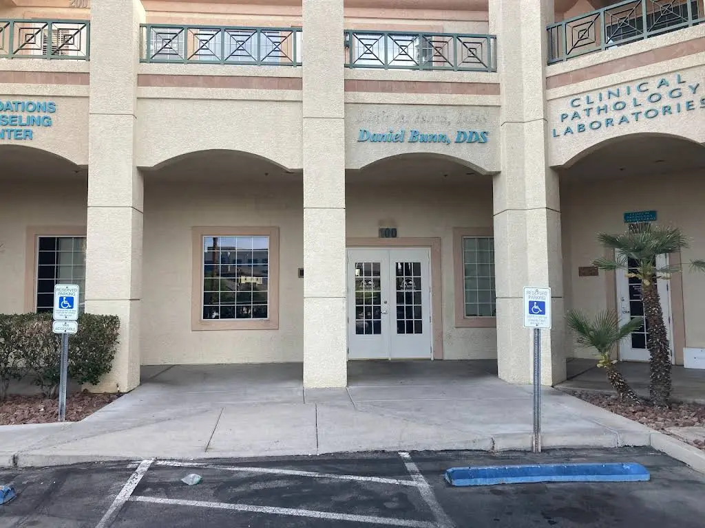 Peak Dental Family Dentistry - Daniel M. Bunn DDS