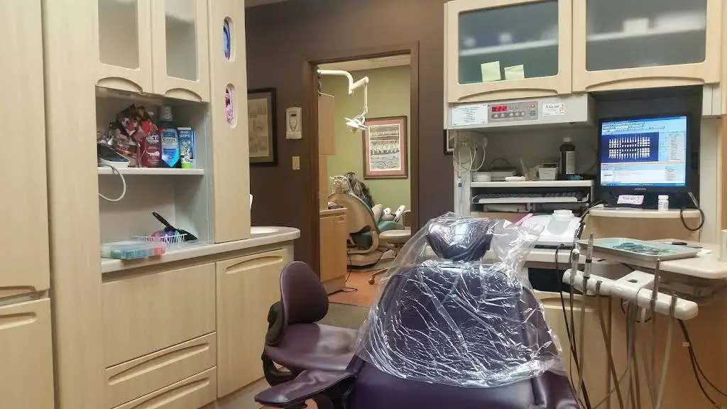 We Smile Dental