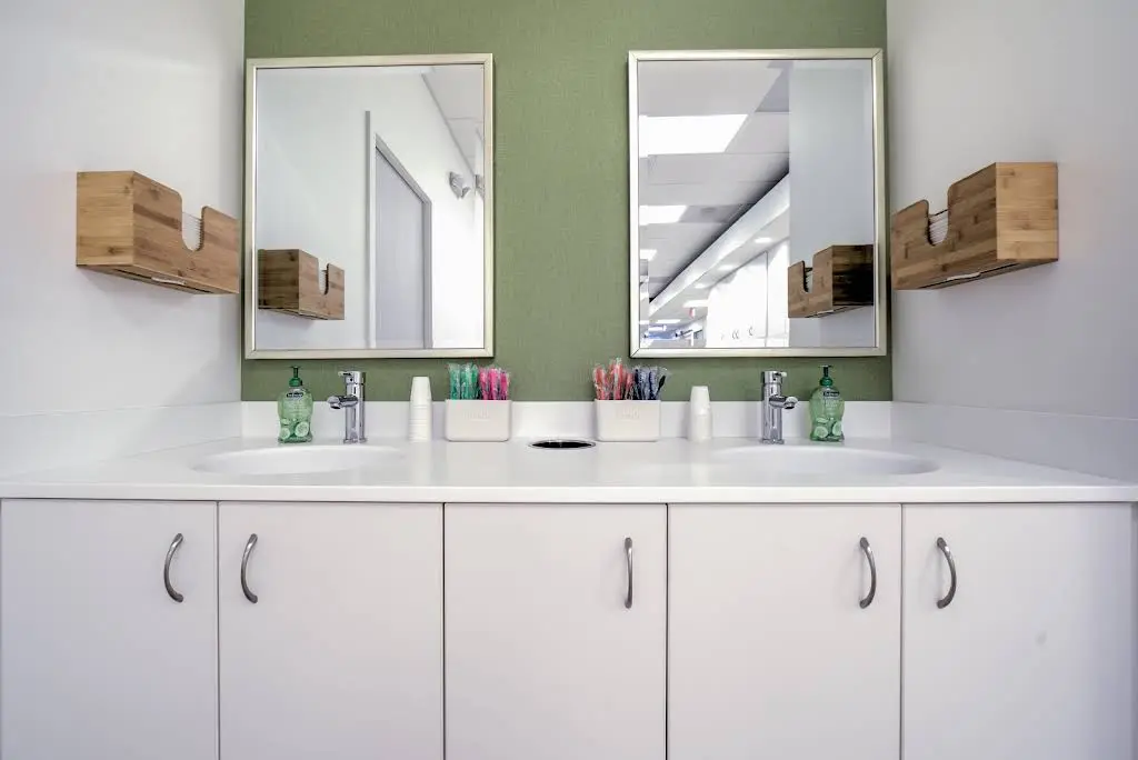 Razi Orthodontics
