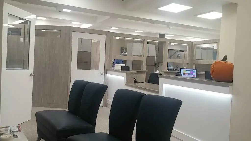 Yunez Dental