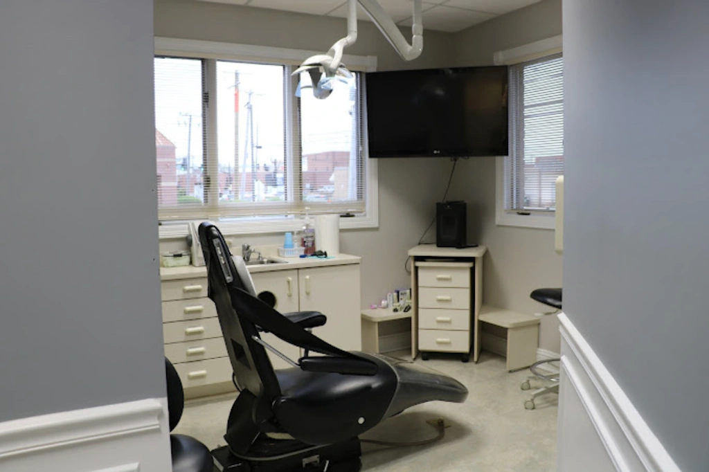 West Willow Family Dental of Wheaton