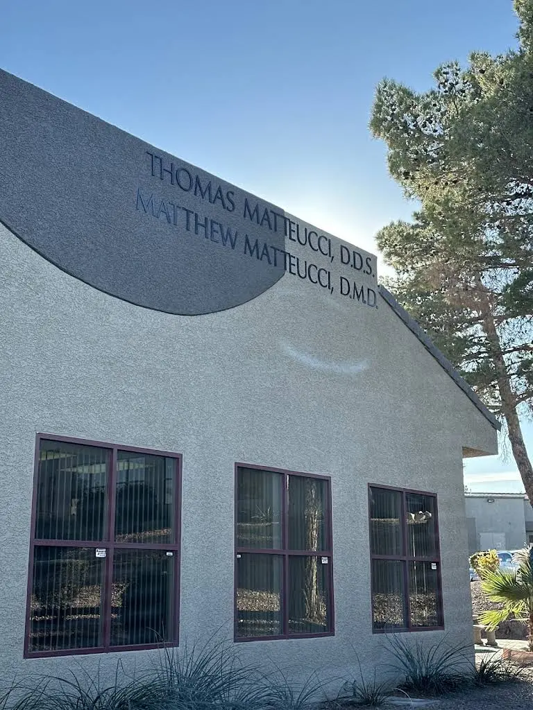 Matteucci Family Dental