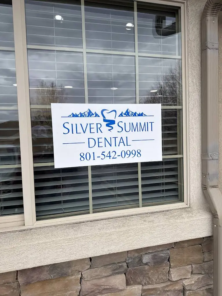 Silver Summit Dental