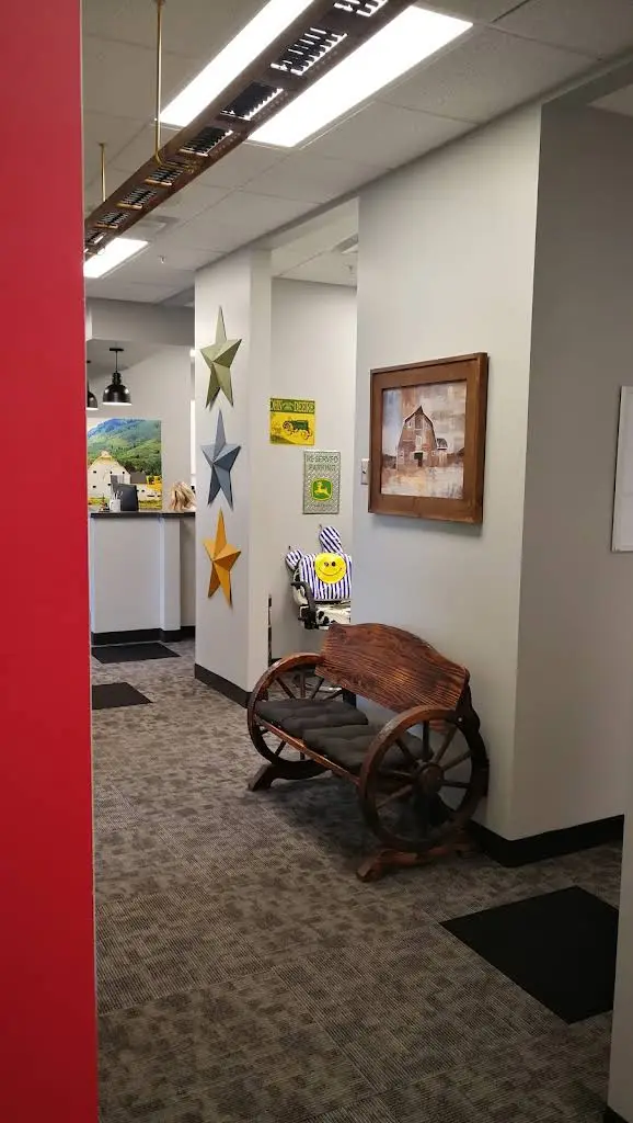 Kids Dental Barn