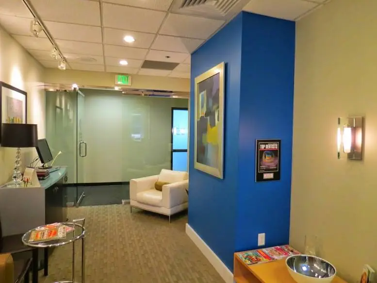 Hamblin Dental Implants & Aesthetics