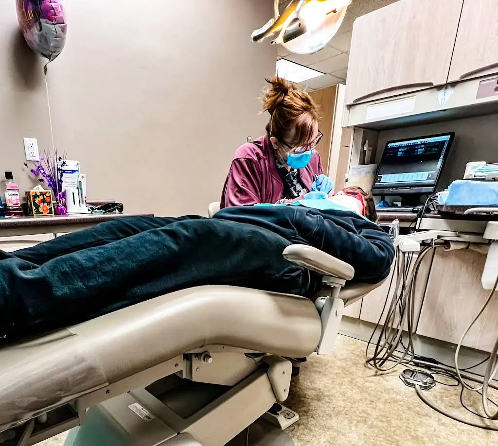 Howard-Stickel & Associates, DDS / Howard Stickel Dental