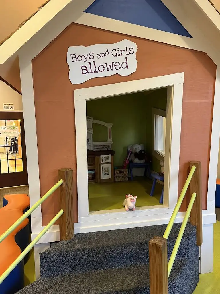 Dr. Kwon Pediatric Dentistry