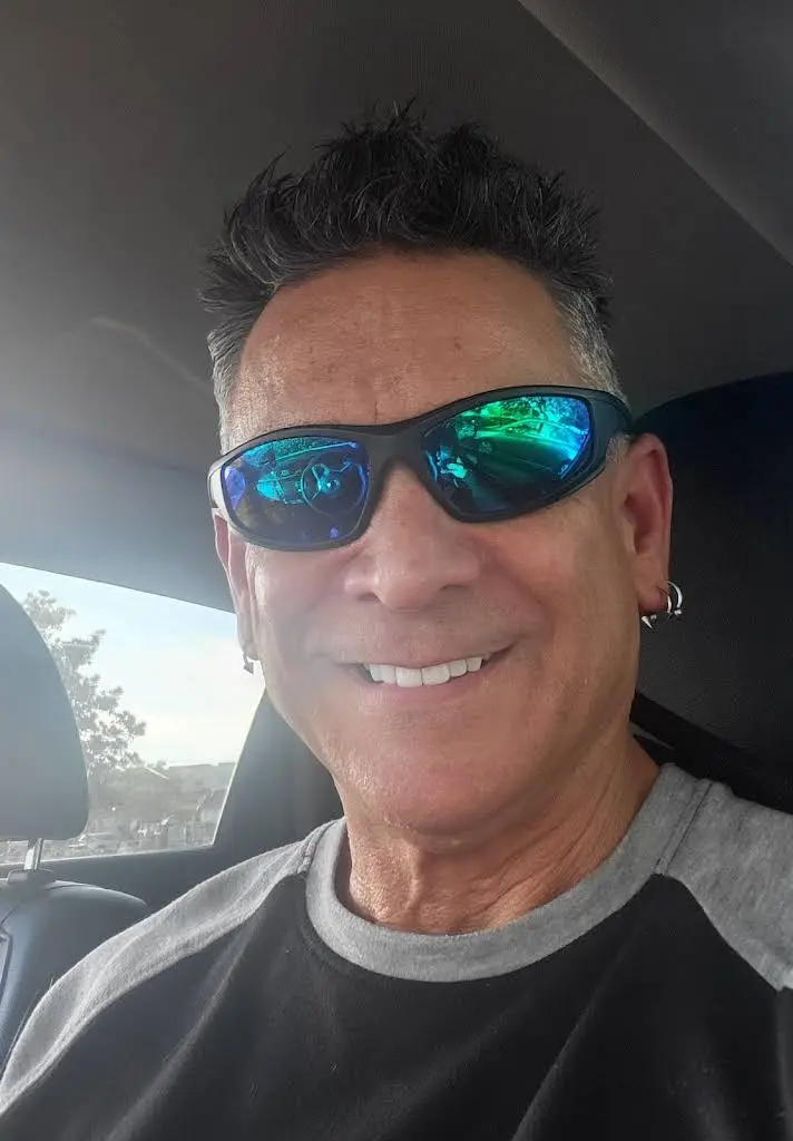 Renovo Prosthodontics