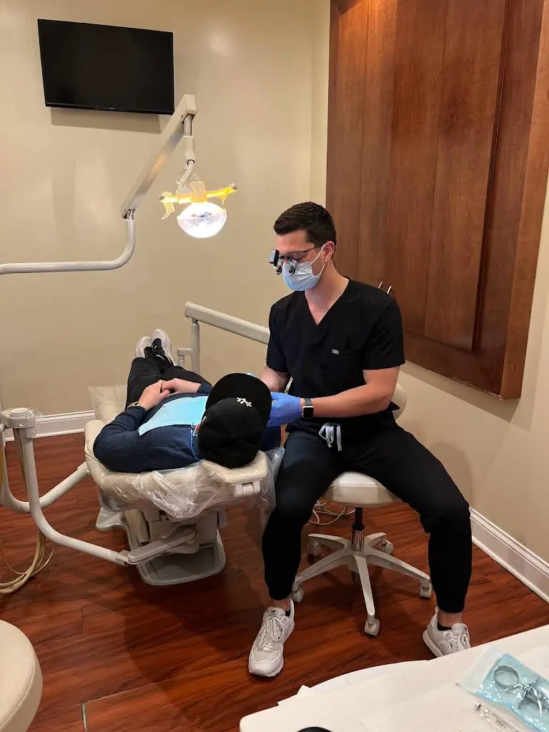 Comprehensive Dental & Implant Center