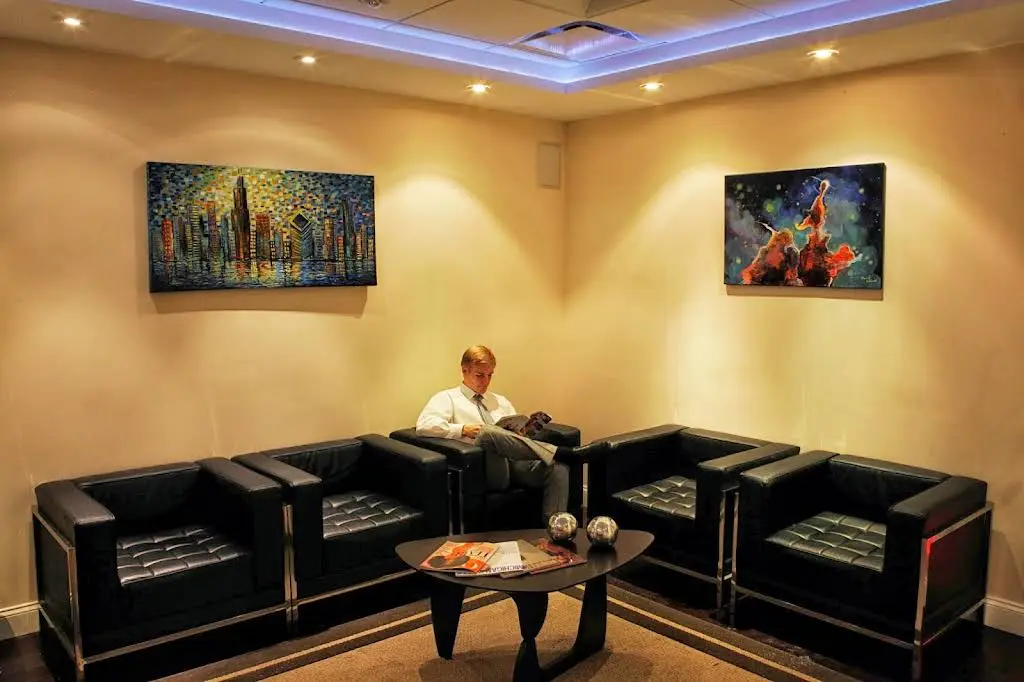 Major Dental Clinics