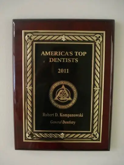 Kompanowski Dental