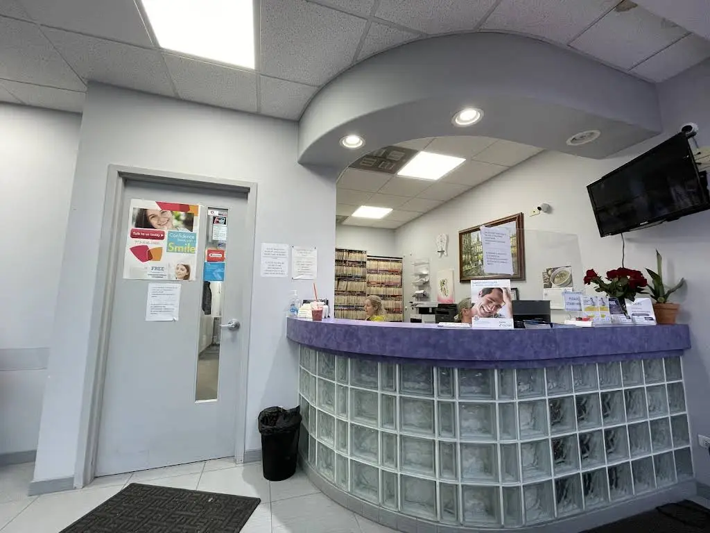 Illinois Dental Center of Belmont