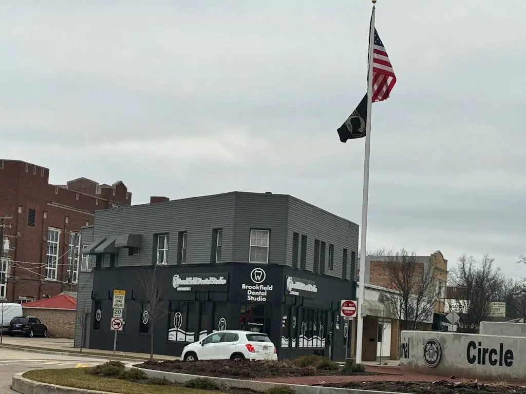 Brookfield Dental Studio