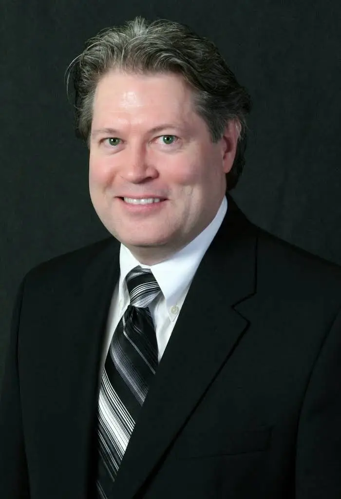 Rob Holdridge, DMD & Associates Ltd