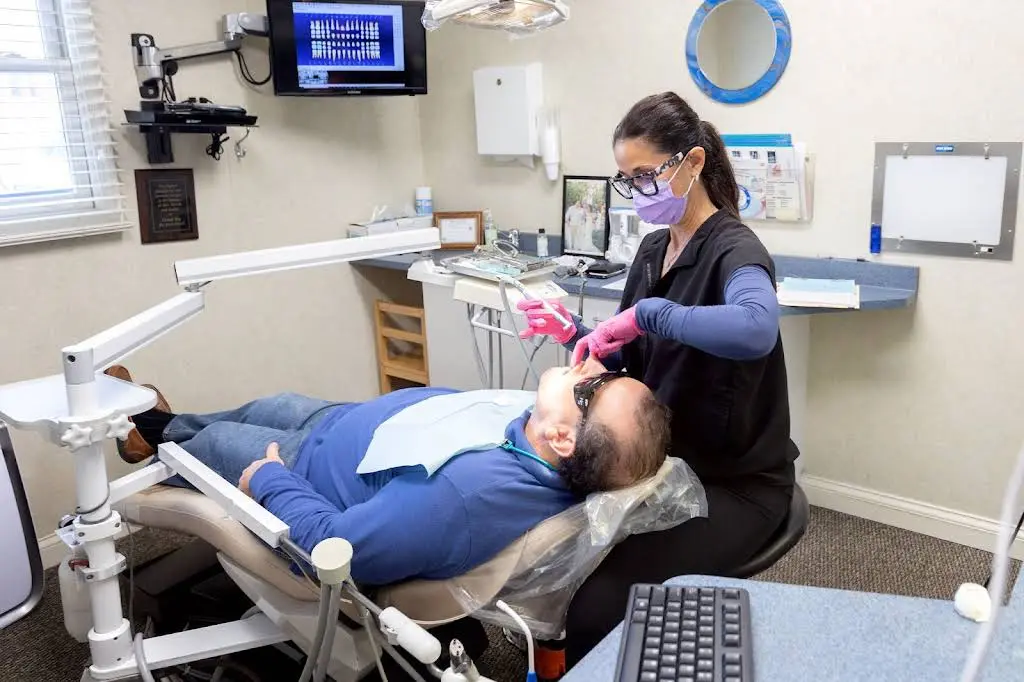 La Grange Dental Studio