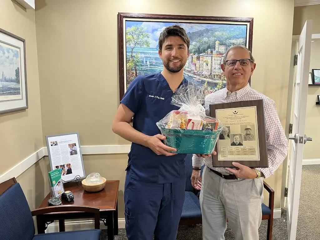 La Grange Dental Studio